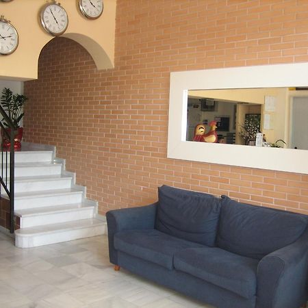 Hostal Madruga Elche Exterior foto