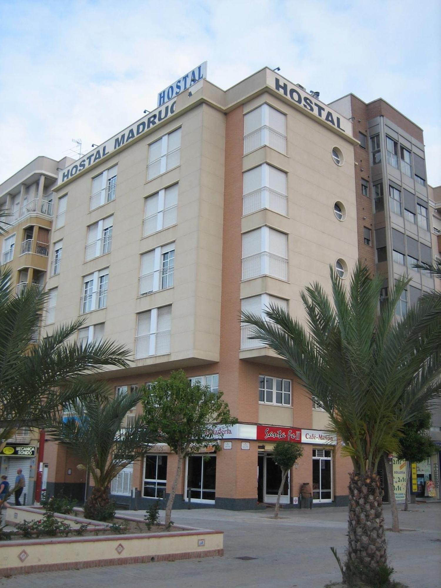 Hostal Madruga Elche Exterior foto
